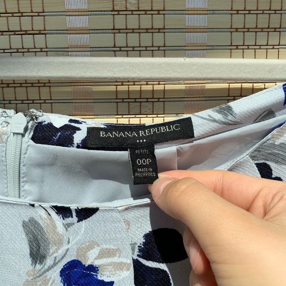 Banana Republic Summer Flower Skirt - Picture 9 of 13